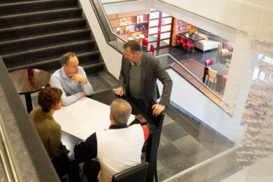 ‘Professionele dialoog’ over onderwijskwaliteit en werkdruk zit volgend schooljaar in snelkookpan